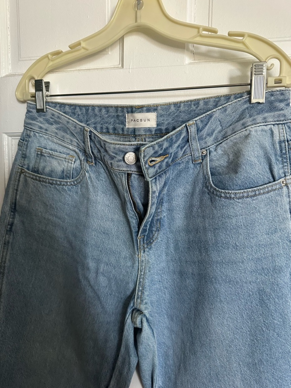 Pacific Sunwear Light Blue High-Rise Women’s Jeans - Relaxed Fit
